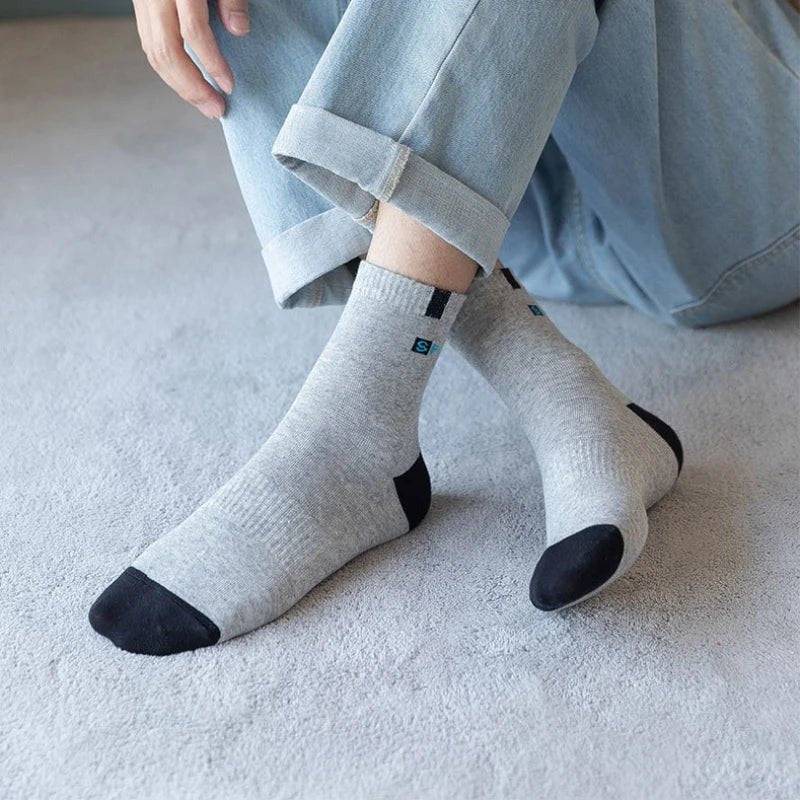 Cotton Sock for Men Sport Breathable Soft Letter Fashion Sneakers High Elastic Middle Tube Stocking Towel Sox Summer Running - Checkouts UK
