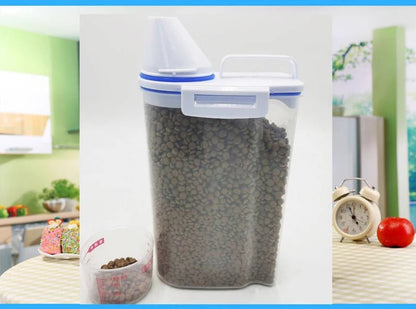 1.5kg/2kg Dog Cat Food Pail Plastic Storage Tank with Measuring Cup Container Moisture - proof Sealed Jar Pet Supplies Accessories - Furbury